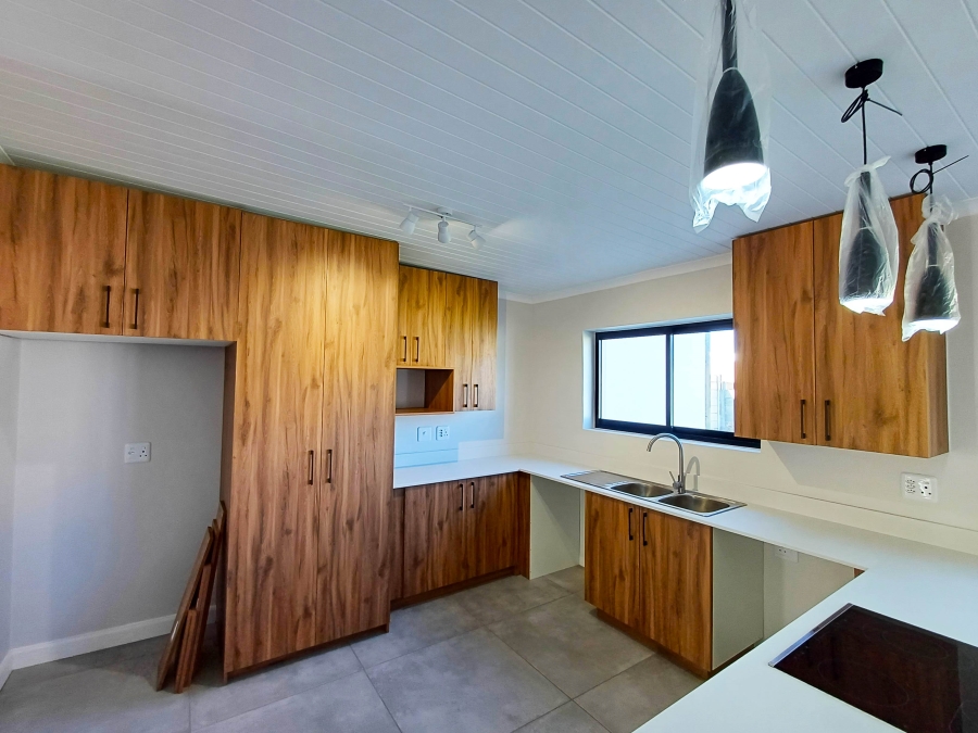 3 Bedroom Property for Sale in Kleinmond Western Cape